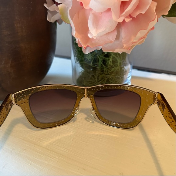 Authentic Designer Balenciaga Sunglasses - Picture 9 of 10